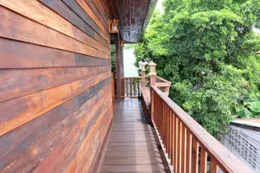 Baan Kun Tuad @Si Chang - Image 3