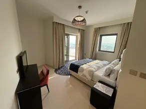 Beachfront spacious apartment - Image 2