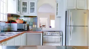 Beautiful Seaside 2br Apartments - Image 4