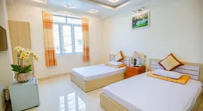 Quỳnh Trang - Image 5