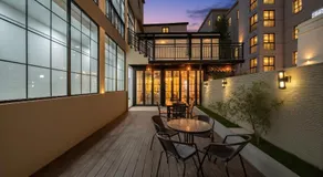 Beehome Hostel - Image 2