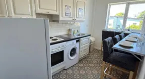 Newcastle Townhouse - Image 3