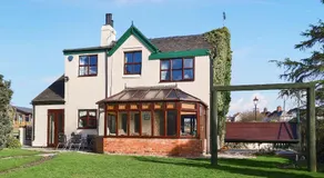 Bridge House - Image 5