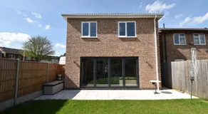 Gorse House - Image 3