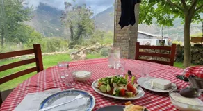 Bujtina Peshtan Guesthouse&Camping - Image 4