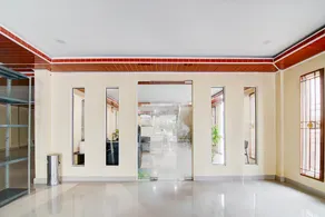 Dancenter King's Homestay - Image 5