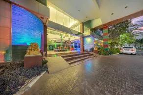 V-One Hotel Korat - Image 3