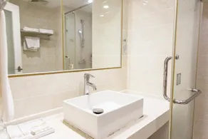 Hua Bao Shi Hotel - Image 2