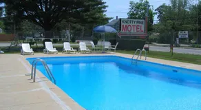 Knotty Pine Motel - Image 3