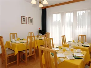 Zsuzsa Panzió - Image 4