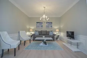 Tropicana Lakeview - Image 3