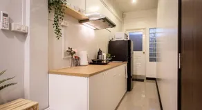 T3 TWO Bedrooms WIFI Full kitchen 1 min to BTS - Image 3