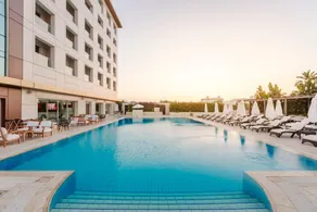 Grand Pasha Hotel & Spa Kyrenia - Image 3