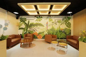 Lynt Hotel Jakarta - Image 4