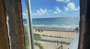 Beachfront Hostel - Image 4