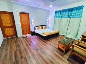 ROSELINE INN - Image 5