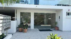 Beachfront Studio Fabulous Location - Image 3