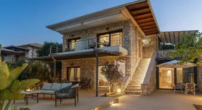 Christie's Luxury Suites by Dandy Hospitality - Image 3