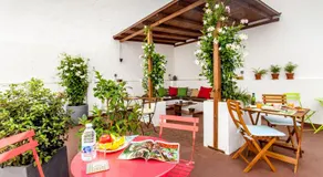 City Garden Bed and Breakfast - Image 1