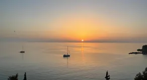 Deep Blue Villas - Image 5