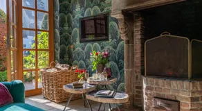 Exclusive Suites The Secret Garden - Image 3