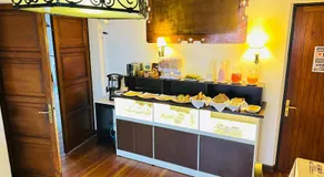 "HOTEL BOUTIQUE LA MAISON DE LA BOLIVIE" Casa de Huéspedes - Image 5