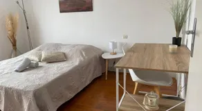 Appartement COSY vue cathédrale Albi - Parking - Image 2