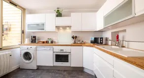 Beaune Sweet Home - Image 2