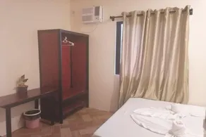Avila's Hostel Moalboal near Beach - Image 2