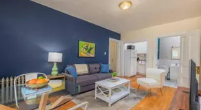 Wonderful Newbury 1 Bedroom - Image 2
