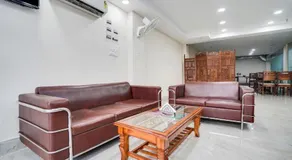 Super Townhouse Sector 63 A Noida - Image 3