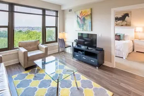 Global Luxury Suites at Reston - Image 2