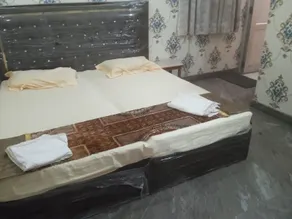 Hotel Raj Mahal  - Image 5