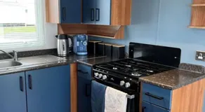 Place2bee,Family & Pet Friendly 6 Berth Caravan, Manor Park Hunstanton - Image 4