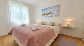 Holiday Home Duje - Image 2