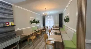 Carnival City Hotel Oradea - Image 3