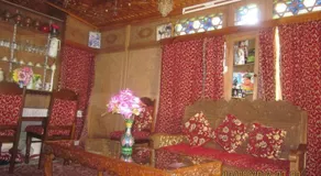 Houseboat Moon of Kashmir - Image 4
