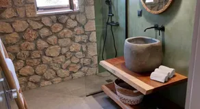 Elaiopetra Kefalonia - Stonehouse Hideaway with pool - Modern Luxury with Serene Sea and Mountain Views - Image 3