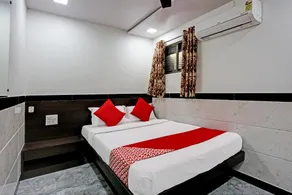 OYO Flagship Hotel Abode inn - Image 3