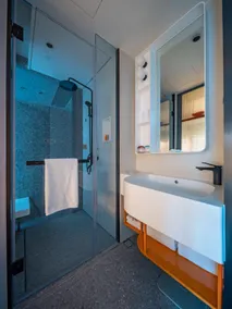 Joyhub Cheer Hotel - Image 2