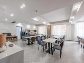 Echarm Hotel Zhanjiang Haibin Avenue Wanda Plaza - Image 5