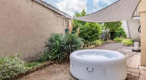 Le Cocon Velin & SPA - Image 4