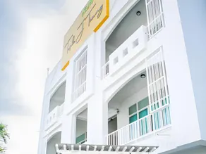 Triple J hotel Trang - Image 5
