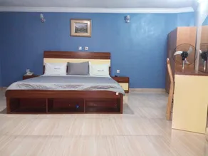 Murray's Suites - Image 4