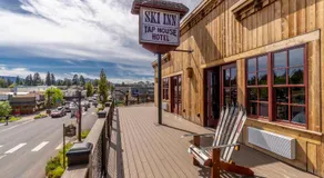Ski Inn Taphouse Hotel - Image 3