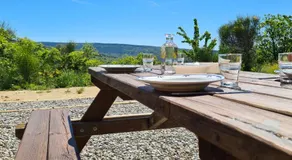 Hébergements insolites - Détente en Luberon - Image 2