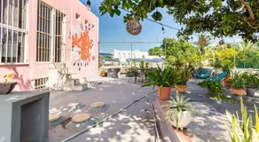 Carlota Guest House - Image 5