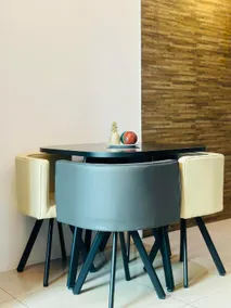Studio unit at The Beacon Makati near Greenbelt - Image 4