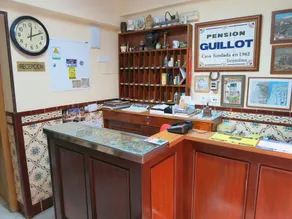 Hostal Guillot - Image 5