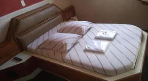 Hotel Malibu (ADULT ONLY) - Image 2